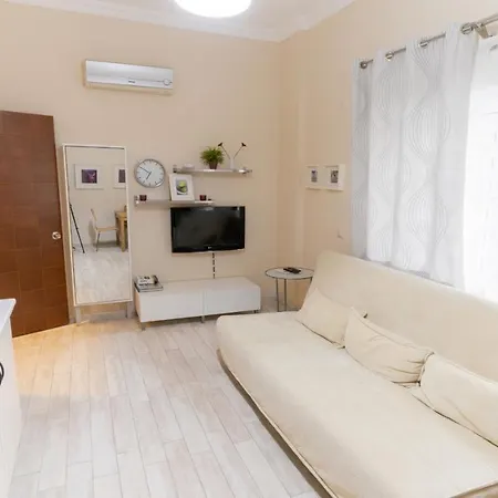 Levant Hotel&aparts Отель *