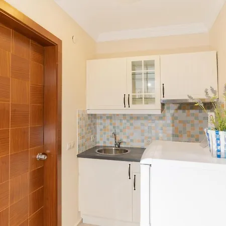 Levant Hotel&aparts Отель Кешме