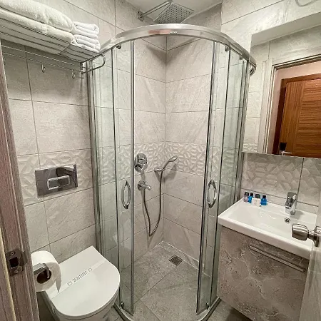 Levant Hotel&aparts * Кешме