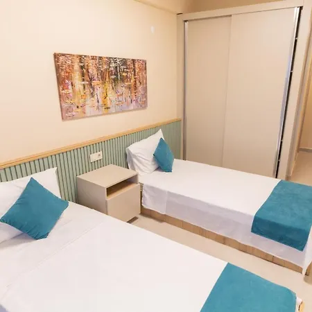 Levant Hotel&aparts Отель