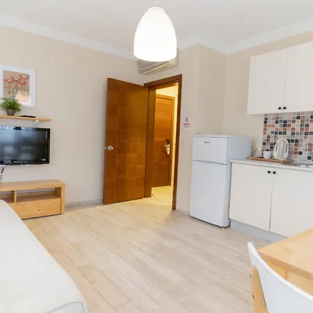 Levant Hotel&aparts * Кешме