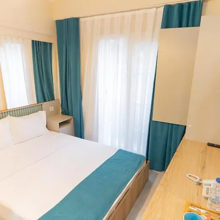 Levant Hotel&aparts Hotel *