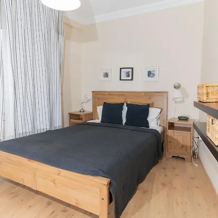 Levant Hotel&aparts * Çeşme