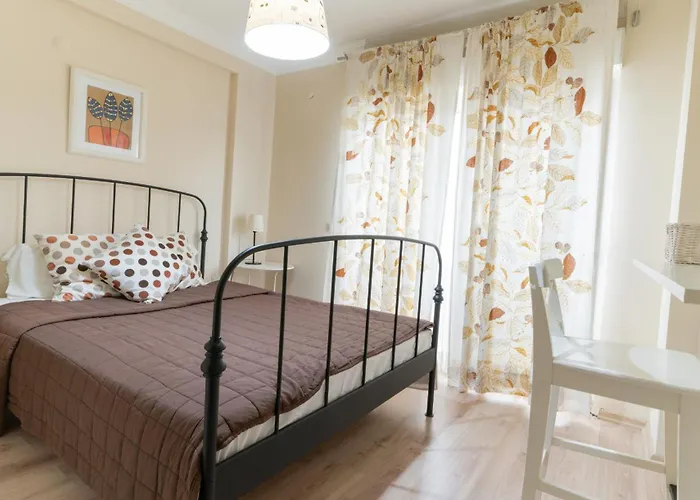 Levant Hotel&aparts Готель Чешме